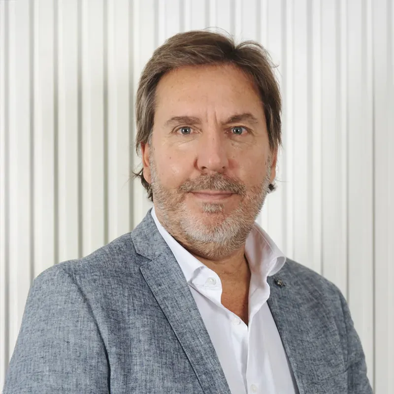 Ariel Martínez